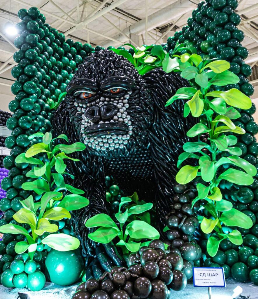 scultura gorilla